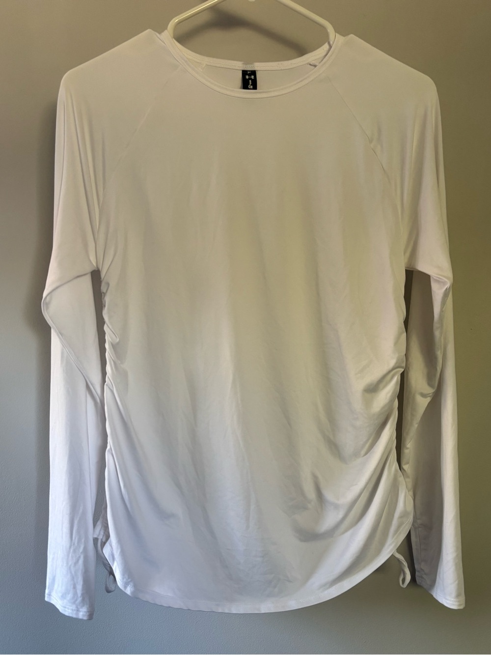 Under Armour Long Sleeve Performance Shirt - White